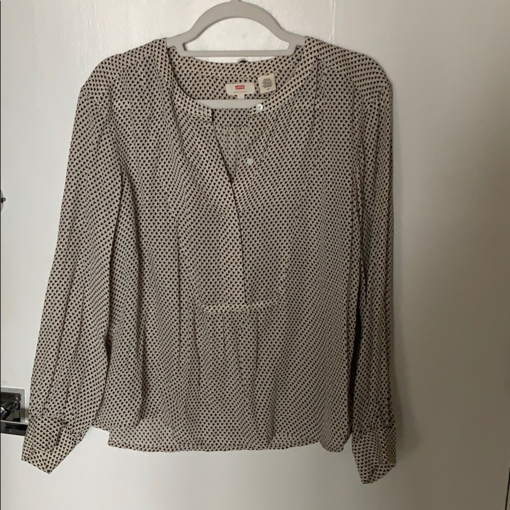 Levi’s peasant blouse - never worn, babydoll fit
